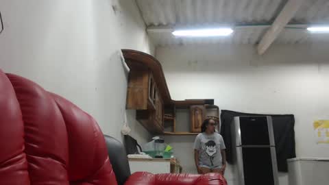 Snapshot of ava_f0xy chatting on February 1, 2:37 am Ava Jordana online show from February 1, 2:37 am