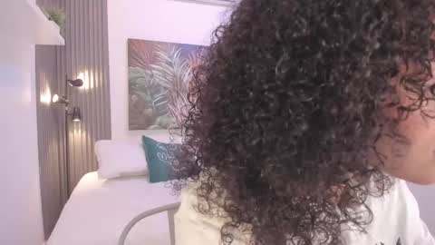 Avalon online show from October 20, 7:39 pm