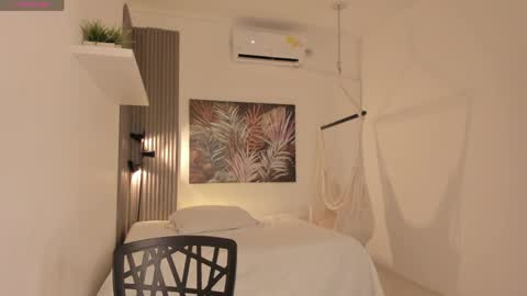 Avalon online show from April 22, 7:44 pm