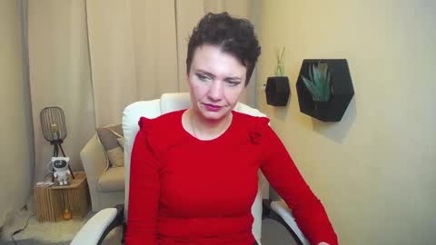 avasaturnian online show from March 11, 9:02 am