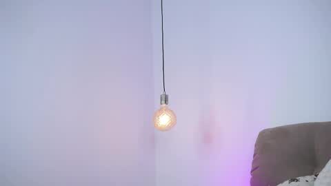 Carina online show from April 23, 5:48 pm