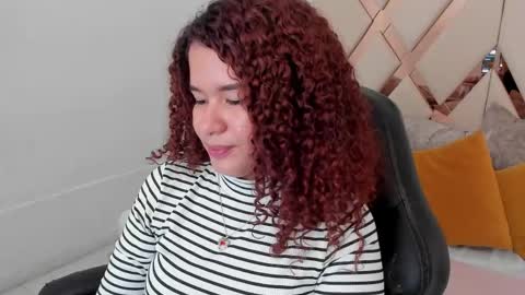 Avril  online show from March 6, 12:33 pm