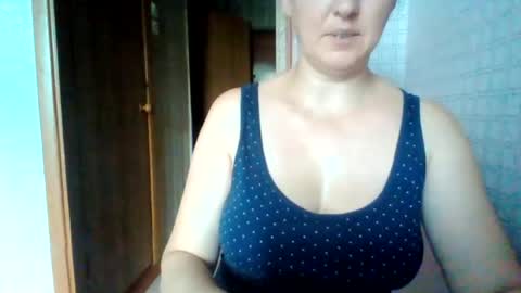 awesomeladyy online show from July 5, 9:59 am