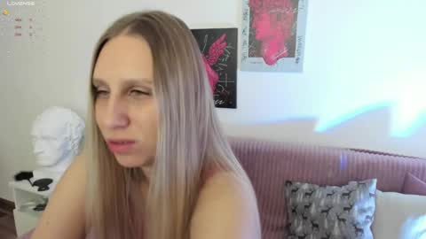 Emily online show from January 8, 1:42 am