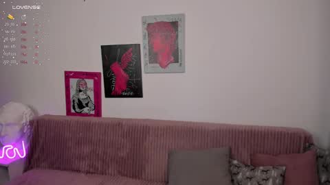 Emily online show from February 2, 3:21 am