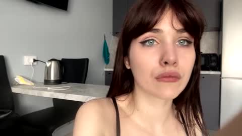 Snapshot of ayaderen chatting on March 9, 9:24 am  im Aya welcome to my room  online show from March 9, 9:24 am