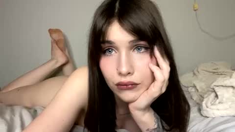 Snapshot of ayaderen chatting on January 16, 6:48 pm  im Aya welcome to my room  online show from January 16, 6:48 pm