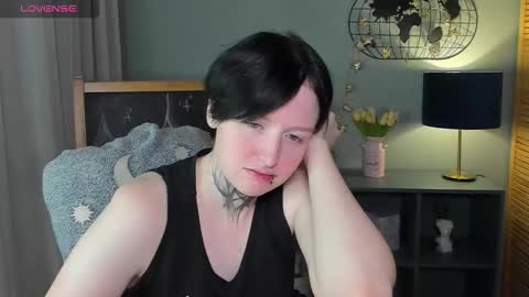 ayaks online show from March 11, 9:02 am