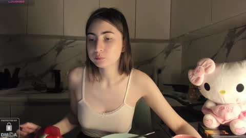 Ayesha online show from February 10, 6:44 pm