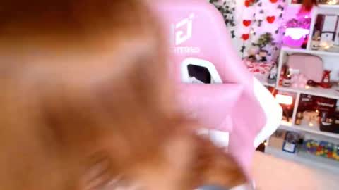 Ayla hill online show from April 18, 3:09 am