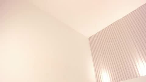 Ayla  online show from April 21, 1:42 am