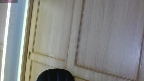 Snapshot of ayleen_m chatting on September 15, 11:40 am AYLEEN online show from September 15, 11:40 am