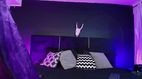 Aylen online show from October 6, 7:51 pm