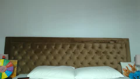 Aylin online show from April 27, 4:42 am