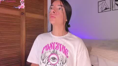 Aylin  online show from October 26, 9:16 am