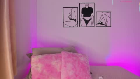 Aylin  online show from December 19, 10:29 am