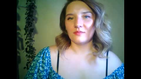 ayrix online show from October 7, 10:58 pm