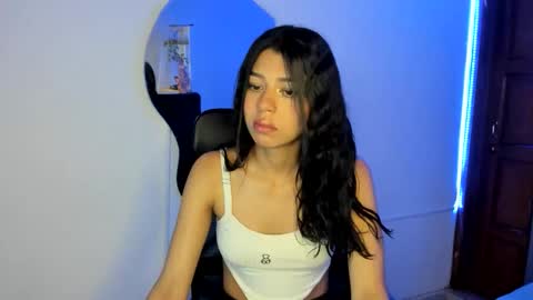 aysha_winxx online show from November 15, 3:18 am