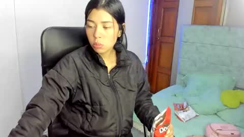 aysha_winxx online show from November 27, 4:04 am