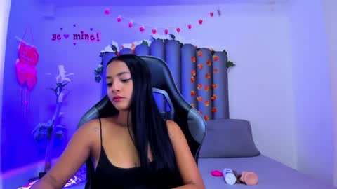 Aysheldoll online show from April 24, 12:30 pm