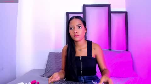 Aysheldoll online show from April 25, 12:41 pm