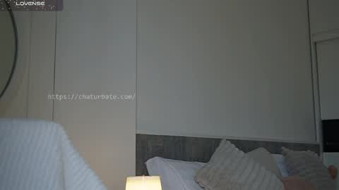 Snapshot of ayumi_dream chatting on September 28, 2:51 am ayumi_dream online show from September 28, 2:51 am