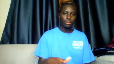 azaelia_iris online show from July 19, 6:26 am