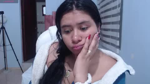 Azyl bunny online show from February 25, 4:03 am