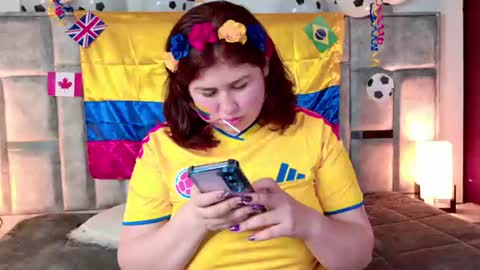 Azul online show from June 11, 12:35 pm