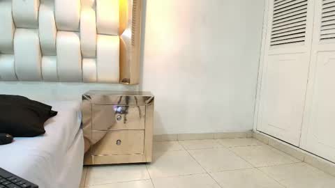 AZUL online show from April 24, 5:16 pm