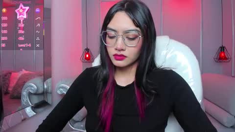 Azura online show from December 17, 7:40 pm