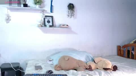 babby_swet online show from April 25, 12:41 pm