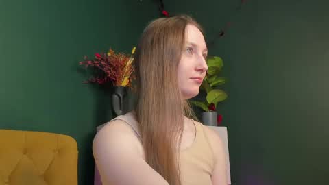 Ann online show from April 22, 3:03 am