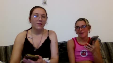 baby_girls2224 online show from January 15, 9:10 pm