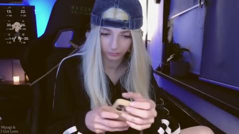 baby gopn1k online show from February 4, 4:08 pm