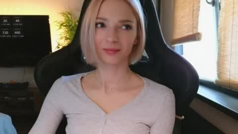 baby gopn1k online show from April 23, 5:04 am