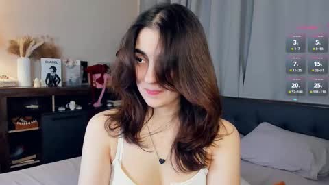 Emily online show from November 14, 7:08 am