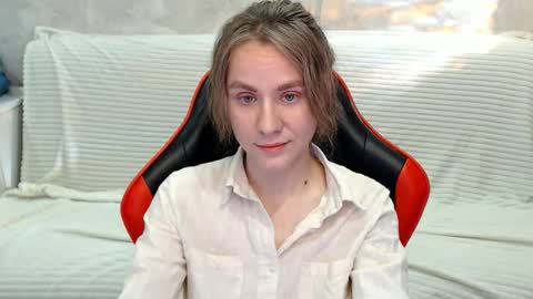 baby_kitte online show from October 6, 4:07 am