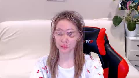 baby_kitte online show from February 19, 5:49 am