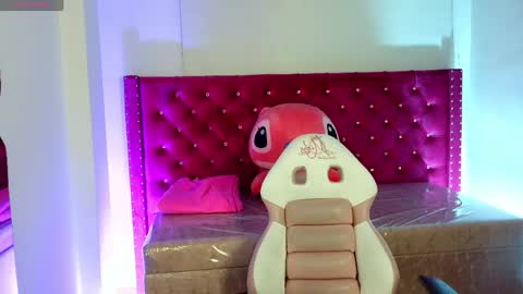 Nico online show from April 24, 11:02 am