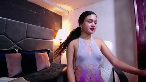 bombom online show from March 9, 8:01 pm