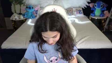 Snapshot of babyflowerr chatting on October 3, 6:57 pm Sasha online show from October 3, 6:57 pm
