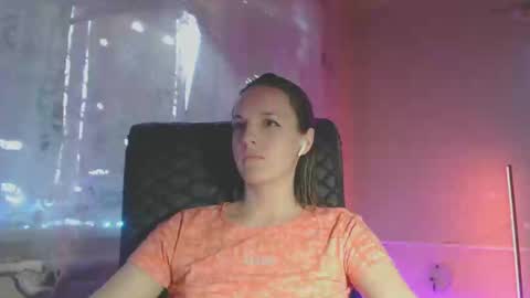 Snapshot of babymuro4ka chatting on March 4, 6:26 am Sonya online show from March 4, 6:26 am