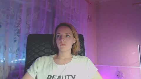 Snapshot of babymuro4ka chatting on January 26, 12:37 am Sonya online show from January 26, 12:37 am
