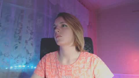 Snapshot of babymuro4ka chatting on February 8, 2:58 am Sonya online show from February 8, 2:58 am