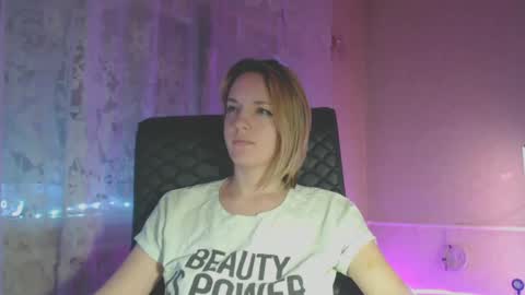 Snapshot of babymuro4ka chatting on January 22, 10:38 pm Sonya online show from January 22, 10:38 pm