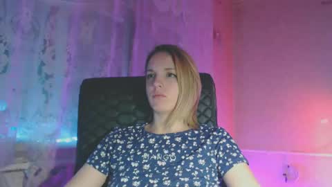 Snapshot of babymuro4ka chatting on February 24, 6:26 pm Sonya online show from February 24, 6:26 pm