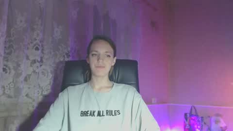 Sonya online show from April 28, 8:24 pm