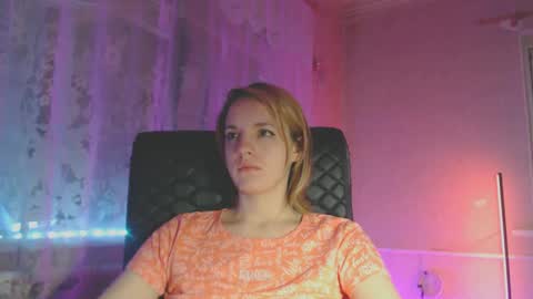 Snapshot of babymuro4ka chatting on February 15, 9:49 pm Sonya online show from February 15, 9:49 pm