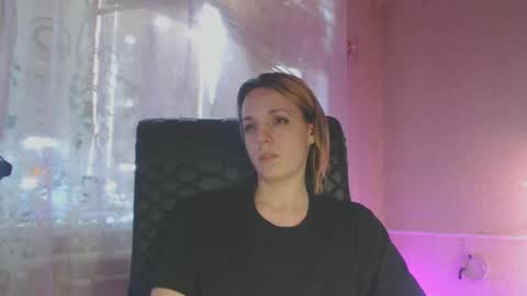 Snapshot of babymuro4ka chatting on January 12, 7:32 am Sonya online show from January 12, 7:32 am